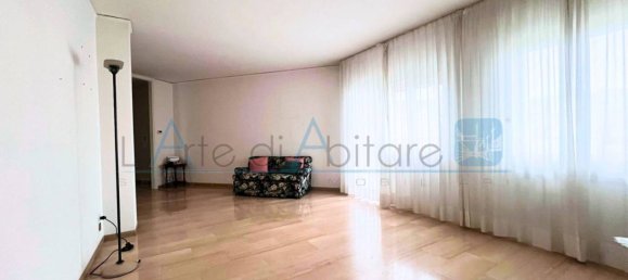 3 bedrooms Apartment in Treviso, Italy No. 203181 9
