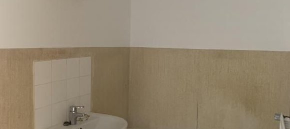 2 bedrooms Apartment in Lannoy, France No. 152056 8