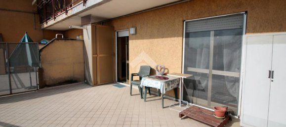 2 bedrooms Apartment in Valperga, Italy No. 69726 10