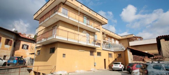 2 bedrooms Apartment in Valperga, Italy No. 69726 31