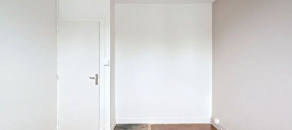 Дом с 4 спальнями в Мен-сюр-Луар, Франция № 43654 4