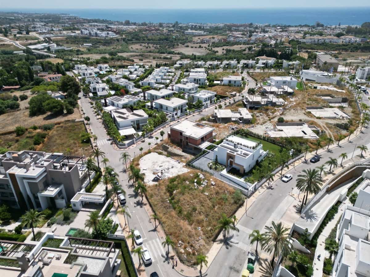 Terreno em Estepona, Spain 1118 m² N.º 191101