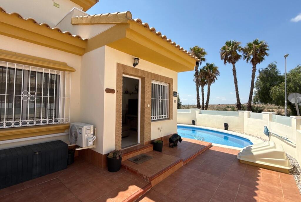 Вилла с 3 спальнями в Сусина, Испания № 177928