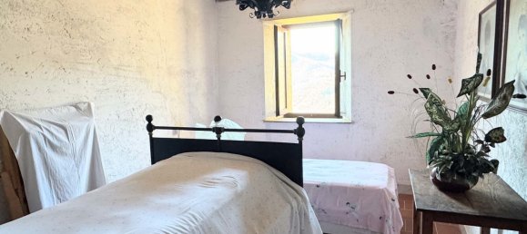 2 bedrooms House in Comano, Italy No. 362915 8