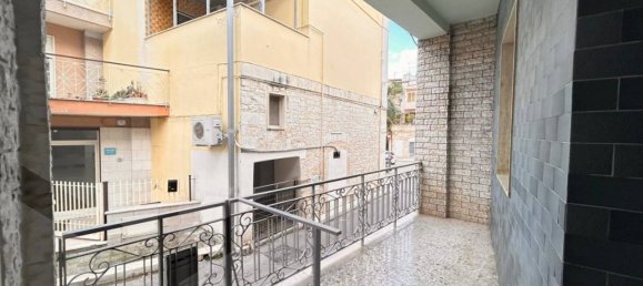 4-Zimmer Haus in Bitetto, Italy, Nr. 27647 30