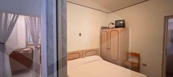 4-Zimmer Haus in Bitetto, Italy, Nr. 27647 25