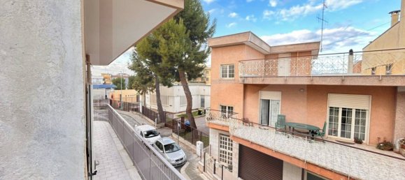 4-Zimmer Haus in Bitetto, Italy, Nr. 27647 11