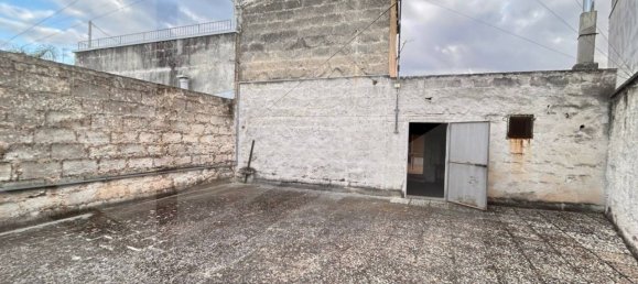 4-Zimmer Haus in Bitetto, Italy, Nr. 27647 13