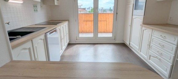 4 chambres Duplex à Lingolsheim, France No. 159739 7