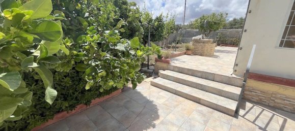 4 rooms House in Valderice, Italy No. 299570 3