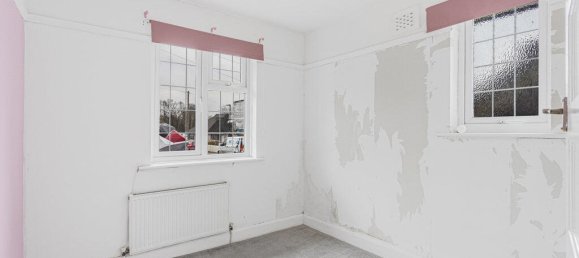 2 bedrooms Bungalow in Twickenham, United Kingdom No. 8491 9