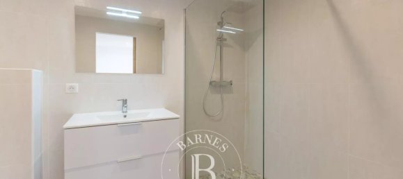 Вилла с 3 спальнями в Пьетрозелла, Франция № 322951 15