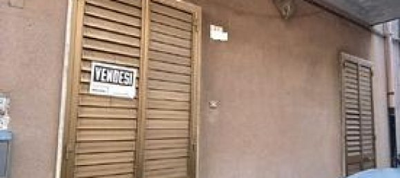 3-salle Appartement à Trepuzzi, Italy No. 253238 2