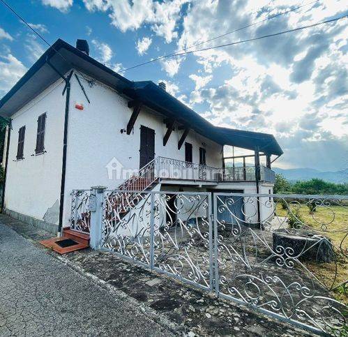 8 bedrooms Villa in Villafranca in Lunigiana, Italy No. 173779