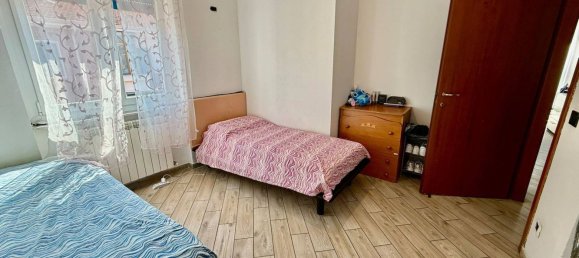 4 bedrooms Apartment in Alessandria, Italy No. 372494 12