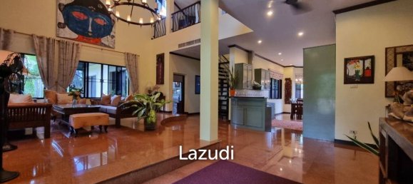 8 bedrooms Villa in Pattaya, Thailand No. 13252 4