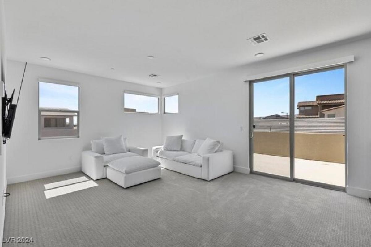 4 bedrooms House in Las Vegas, USA No. 386900