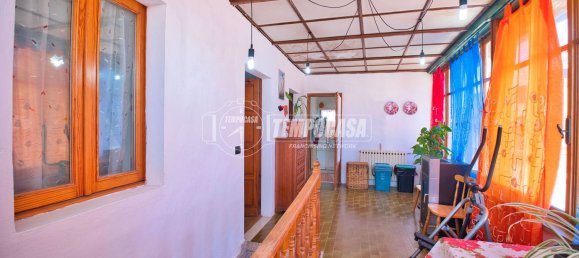 Casa de 3 habitaciónes en Caresana, Italy No. 279593 18