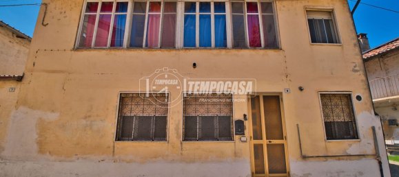 Casa de 3 habitaciónes en Caresana, Italy No. 279593 21