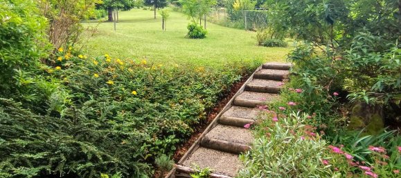 3 bedrooms House in Besancon, France No. 323636 2