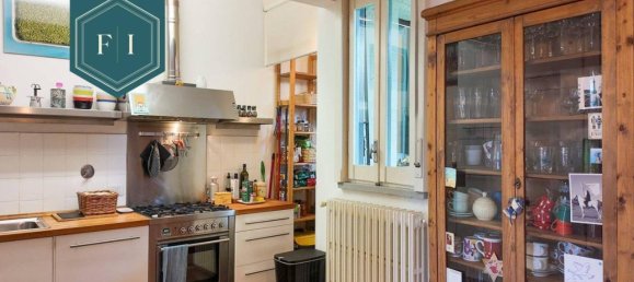 4 rooms Penthouse in Florence, Italy No. 39392 5