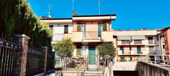 Casa T2 em Fornovo San Giovanni, Italy N.º 360382 4