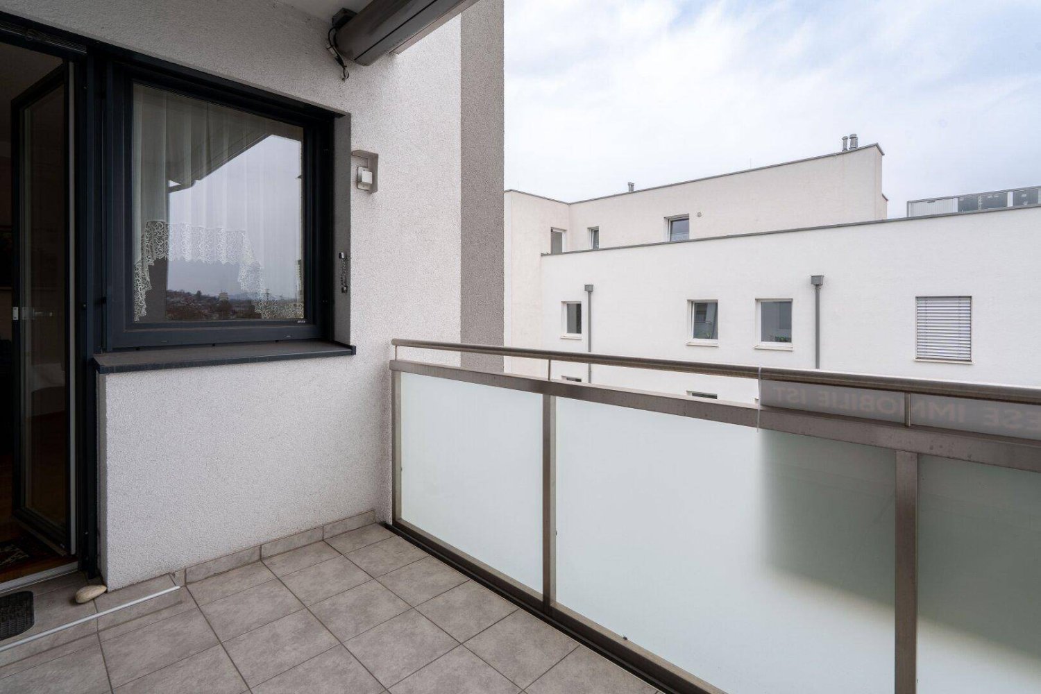 2-salle Appartement à Steyregg, Austria No. 239689