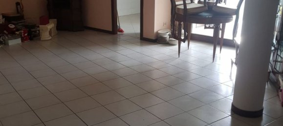 5 rooms Apartment in Cremona, Italy No. 236547 6