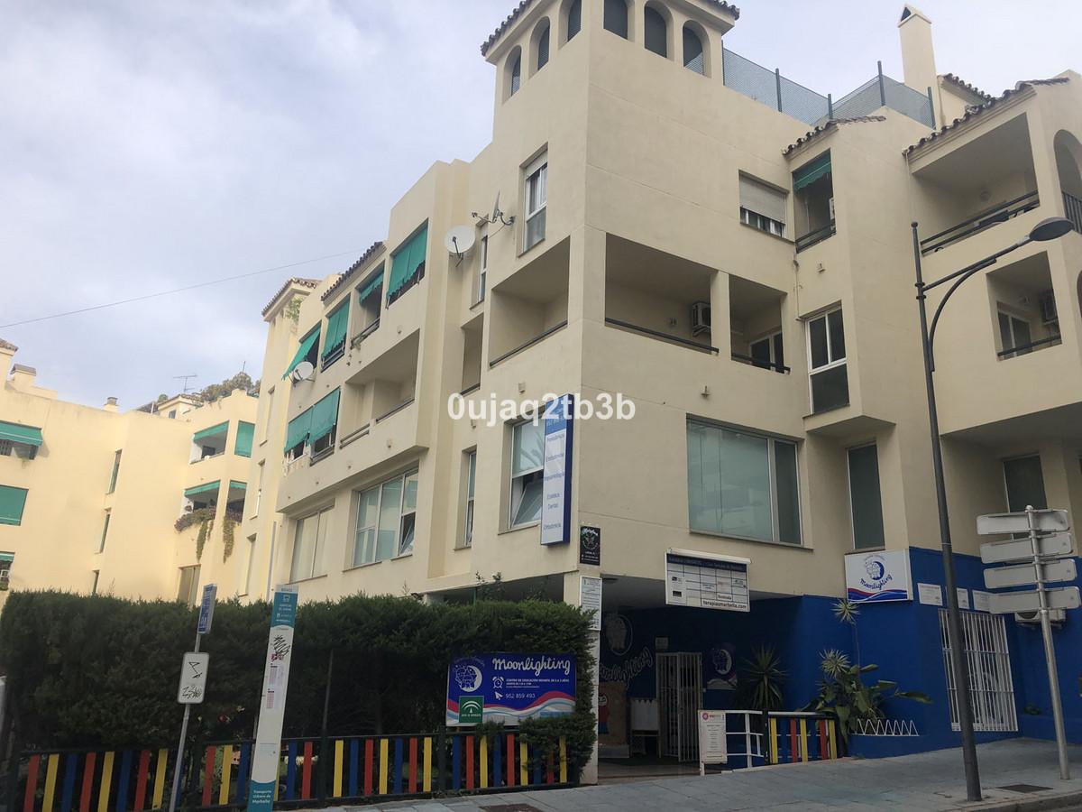 Квартира с 4 спальнями в Марбелья, Испания № 76902