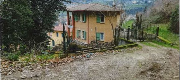 6 rooms House in Brione, Italy No. 279047 10