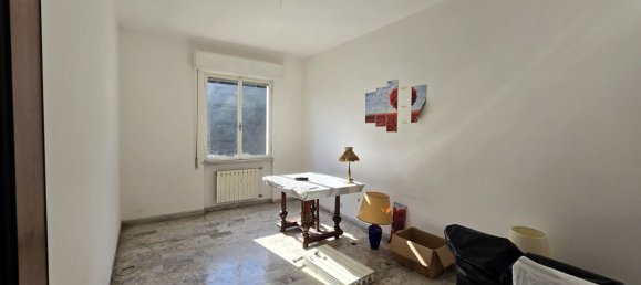 Квартира с 4 комнатами в Савона, Италия № 93082 19