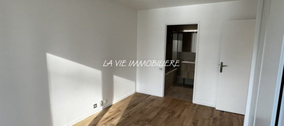 3 bedrooms Apartment in Courbevoie, France No. 176555 10