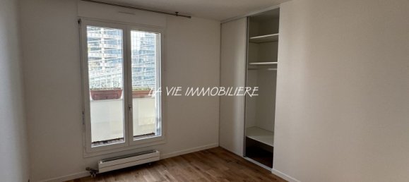 3 bedrooms Apartment in Courbevoie, France No. 176555 11