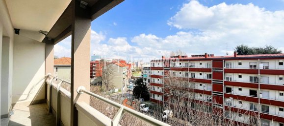 1 chambre Appartement à Milan, Italy No. 248315 13