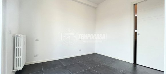 1 chambre Appartement à Milan, Italy No. 248315 2