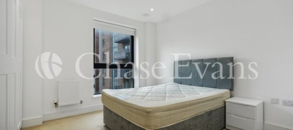 1 bedroom Apartment in Poplar, United Kingdom No. 4372 8