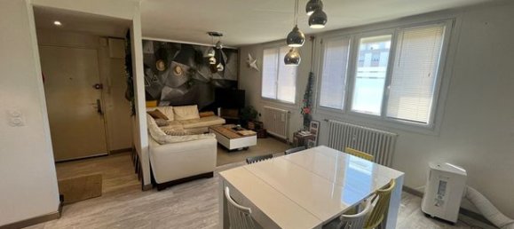 2 bedrooms Apartment in Besancon, France No. 353536 3