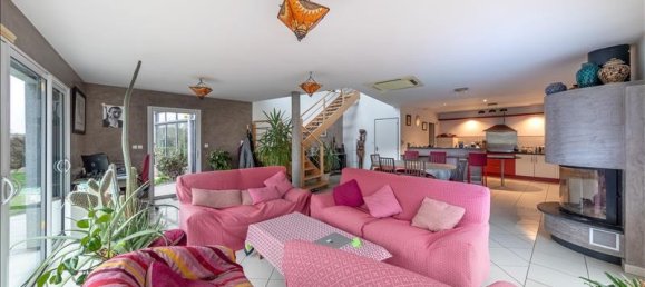 Villa de 5 dormitorios en La Roche-sur-Yon, France No. 349481 3