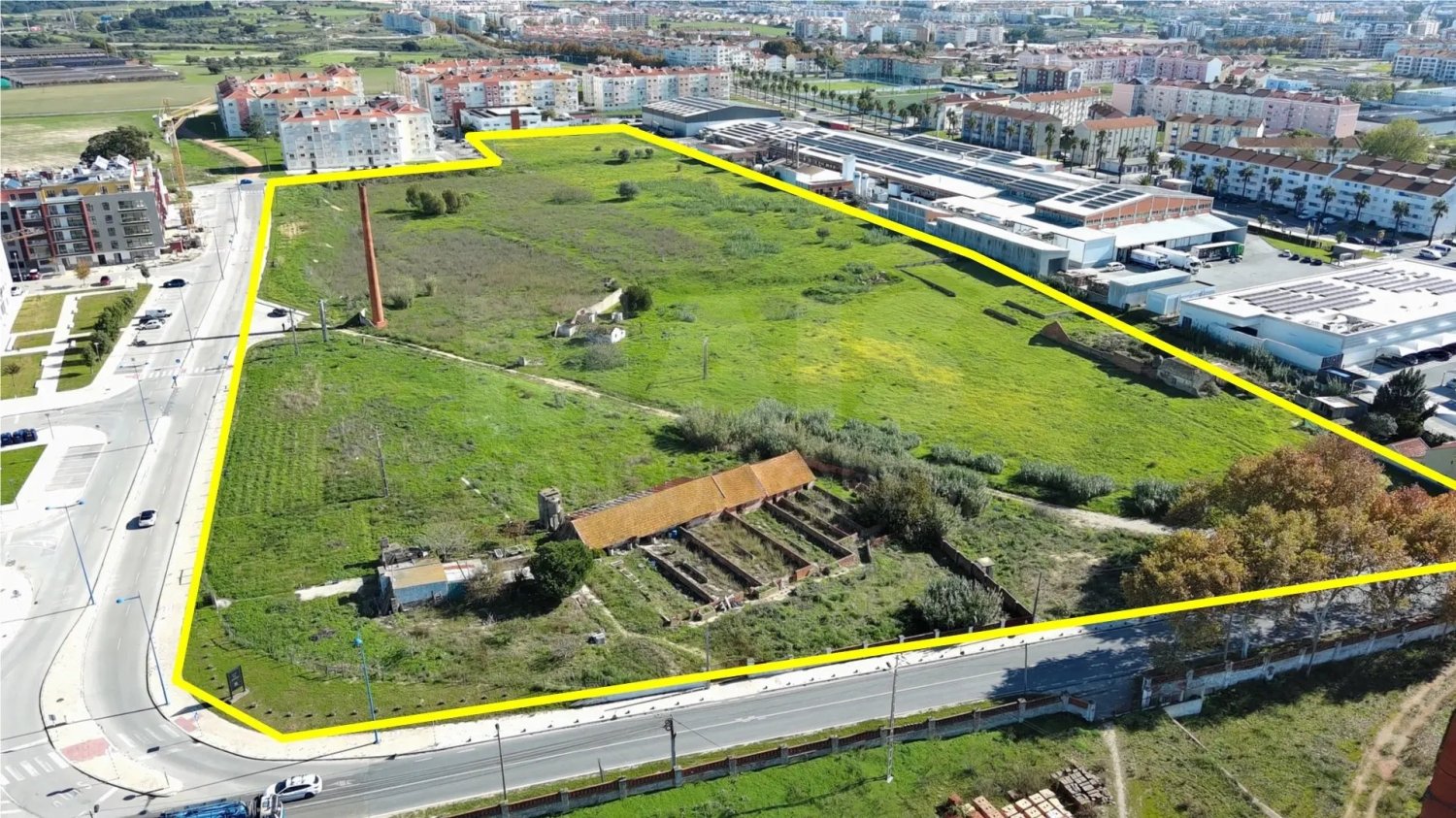  Land in Montijo, Portugal No. 143945