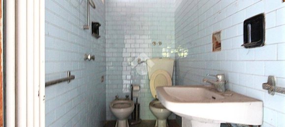 3 bedrooms House in Arzignano, Italy No. 305787 3