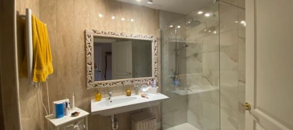 Apartamento T2 em Nova Santa Ponsa, Spain N.º 14088 9