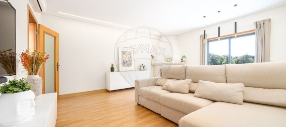 5 غرف نوم منزل في Almada, Portugal رقم 16147 3