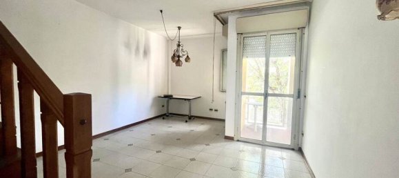 3 Schlafzimmer Wohnung in Pontedera, Italy, Nr. 201945 20
