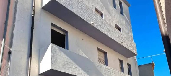 Дом с 6 комнатами в Доргали, Италия № 106907 2