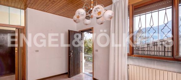 Дом с 8 комнатами в Кремия, Италия № 106339 24