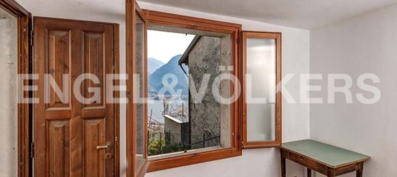 Дом с 8 комнатами в Кремия, Италия № 106339 6