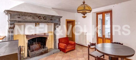 Дом с 8 комнатами в Кремия, Италия № 106339 5