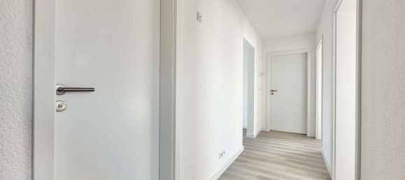 3غرفة شقة في Salzlandkreis, Germany رقم 224227 5