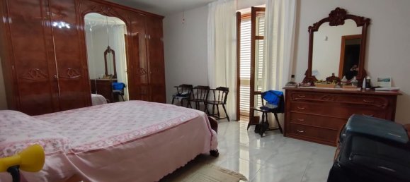 10-Zimmer Villa in San Lupo, Italy, Nr. 127971 17