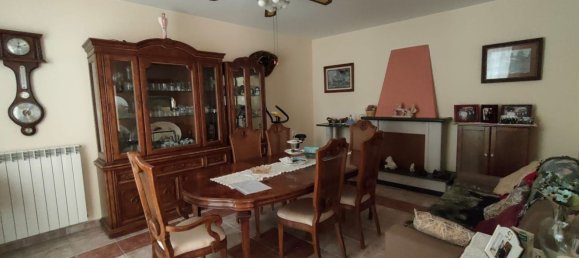 10-Zimmer Villa in San Lupo, Italy, Nr. 127971 15